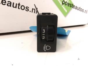 Used AIH headlight switch Peugeot Partner Combispace 2.0 HDi Price € 15,00 Margin scheme offered by Autodemontagebedrijf R. Poeste B.V.