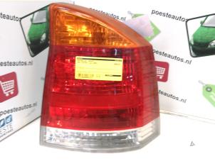 Usagé Feu arrière droit Opel Vectra Prix € 20,00 Règlement à la marge proposé par Autodemontagebedrijf R. Poeste B.V.