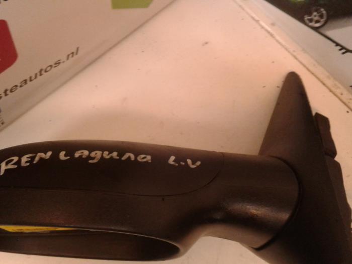 Wing mirror, left from a Renault Laguna I (B56) 1.8