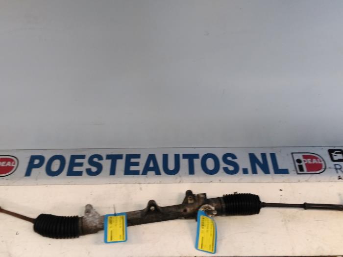 Begagnade Styrbox Lancia Ypsilon (840) 1.1 Elefantina Blu Pris € 35,00 Marginaltabell erbjuds av Autodemontagebedrijf R. Poeste B.V.