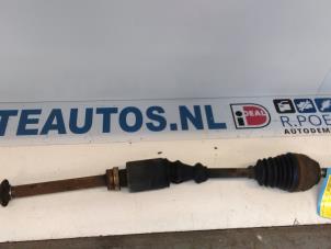 Used Front drive shaft, right Peugeot 205 II (20A/C) 1.4 Price € 25,00 Margin scheme offered by Autodemontagebedrijf R. Poeste B.V.