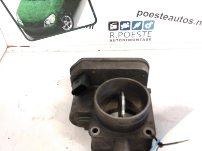 Gebrauchte Drosselklappengehäuse Volkswagen Golf IV Variant (1J5) 1.9 SDI Preis € 25,00 Margenregelung angeboten von Autodemontagebedrijf R. Poeste B.V.