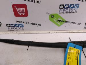 Used Rear wiper arm Citroen Saxo 1.1i X,SX Price € 20,00 Margin scheme offered by Autodemontagebedrijf R. Poeste B.V.