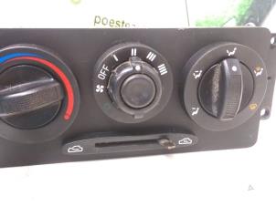 Used Heater control panel Kia Rio (DC22/24) 1.5 RS,LS 16V Price € 30,00 Margin scheme offered by Autodemontagebedrijf R. Poeste B.V.