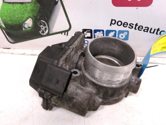 Gebrauchte Drosselklappengehäuse Volkswagen Transporter T5 2.5 TDi PF Preis € 125,00 Margenregelung angeboten von Autodemontagebedrijf R. Poeste B.V.