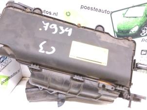 Gebrauchte Luftfiltergehäuse Citroen C3 (FC/FL/FT) 1.4 HDi Preis € 35,00 Margenregelung angeboten von Autodemontagebedrijf R. Poeste B.V.