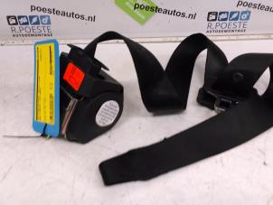 Used Front seatbelt, right BMW 3 serie Compact (E46/5) 316ti 16V Price € 25,00 Margin scheme offered by Autodemontagebedrijf R. Poeste B.V.
