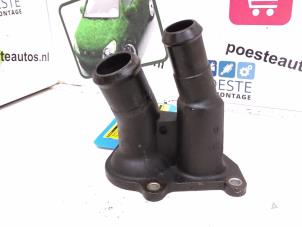 Used Thermostat housing Ford Fusion 1.4 16V Price € 20,00 Margin scheme offered by Autodemontagebedrijf R. Poeste B.V.
