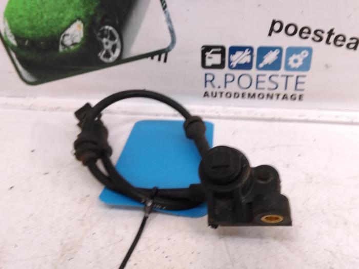 Gebrauchte ABS Sensor Opel Tigra Twin Top 1.8 16V Preis € 20,00 Margenregelung angeboten von Autodemontagebedrijf R. Poeste B.V.
