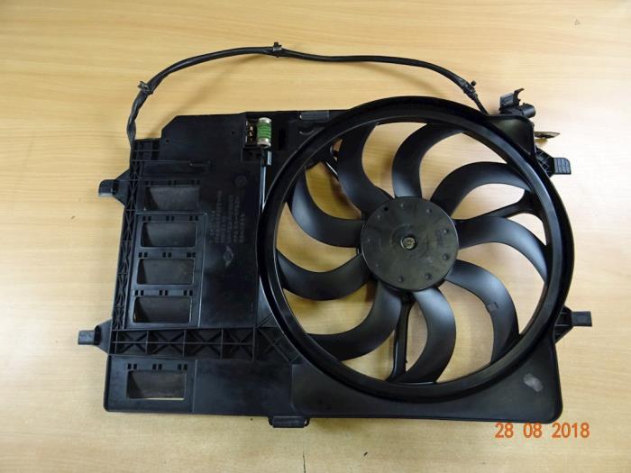 Używane Wentylator Austin Mini Open (R52) 1.6 16V Cooper Cena na żądanie oferowane przez Miniparts24