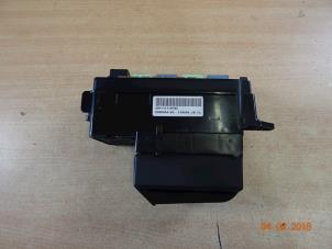 Usados Caja de fusibles Mini Mini Cooper S (R53) 1.6 16V Precio € 29,75 IVA incluido ofrecido por Miniparts24 - Miniteile24 GbR
