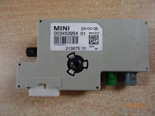 Used Antenna Amplifier Mini Mini Open (R57) 1.6 16V Cooper Price € 23,80 Inclusive VAT offered by Miniparts24 - Miniteile24 GbR