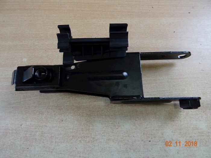 Used Engine mount Mini Mini Cooper S (R53) 1.6 16V Price € 23,80 Inclusive VAT offered by Miniparts24
