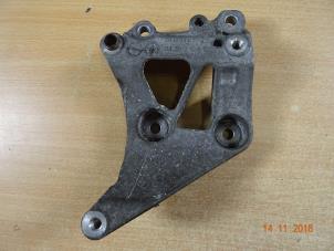 Used Air conditioning bracket Mini Mini (R56) 1.4 16V One Price € 23,21 Inclusive VAT offered by Miniparts24 - Miniteile24 GbR
