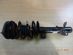 Used Front shock absorber, right Mini Mini (R56) 1.4 16V One Price € 71,40 Inclusive VAT offered by Miniparts24 - Miniteile24 GbR