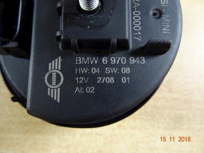 Syrena alarmowa z MINI Mini (R56) 1.4 16V One 2008