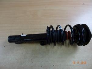 Used Fronts shock absorber, left Mini Mini (R56) 1.4 16V One Price € 71,40 Inclusive VAT offered by Miniparts24 - Miniteile24 GbR
