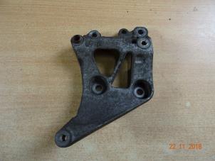 Used Air conditioning bracket Mini Mini (R56) 1.6 16V Cooper S Price € 23,21 Inclusive VAT offered by Miniparts24 - Miniteile24 GbR