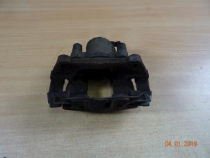 Used Front brake calliperholder, right Mini Mini Cooper S (R53) Price € 25,00 Margin scheme offered by Miniparts24 - Miniteile24 GbR