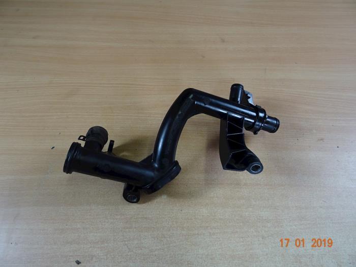 Begagnade Vattenrör Mini Mini (R56) 1.6 Cooper D 16V Pris € 25,00 Marginaltabell erbjuds av Miniparts24