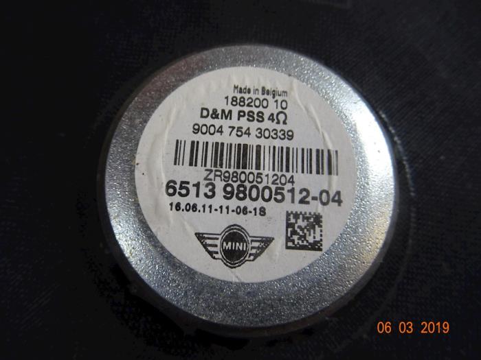 Lautsprecher van een MINI Countryman (R60) 1.6 16V Cooper S ALL4 2011