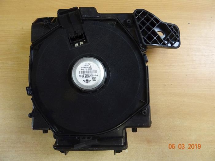 Używane Glosnik Mini Countryman (R60) 1.6 16V Cooper S ALL4 Cena € 59,50 Procedura marży oferowane przez Miniparts24