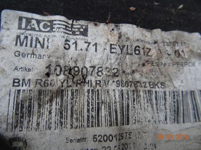 Radkasten van een MINI Countryman (R60) 1.6 16V Cooper S ALL4 2011
