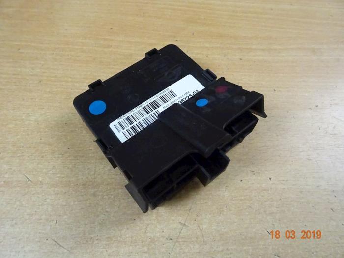 Gebrauchte Stromverteiler Mini Mini (R56) 1.6 16V Cooper Preis € 11,90 Mit Mehrwertsteuer angeboten von Miniparts24