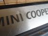 Umbral derecha de un MINI Countryman (R60) 1.6 16V Cooper S ALL4 2014