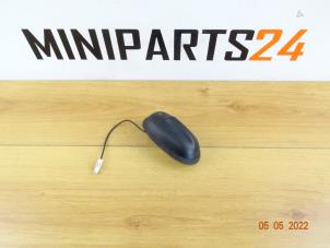Usagé Antenne Mini Countryman (R60) 1.6 16V Cooper S ALL4 Prix € 55,00 Règlement à la marge proposé par Miniparts24 - Miniteile24 GbR