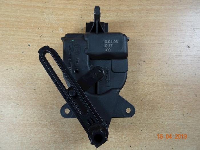 Heater valve motor Mini Mini Cooper S 1.6 16V - 64111167294
