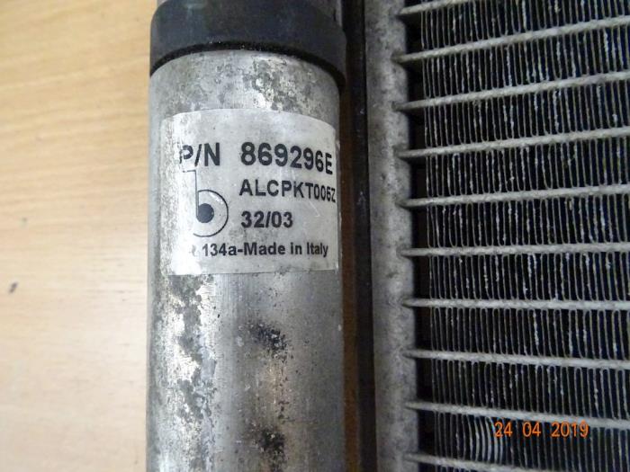 Klima Kondensor van een MINI Mini Cooper S (R53) 1.6 16V 2003
