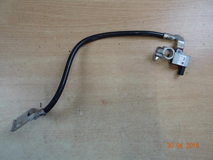 Używane Kabel (rózne) Mini Mini (F56) 1.2 12V One Cena € 35,70 Z VAT oferowane przez Miniparts24