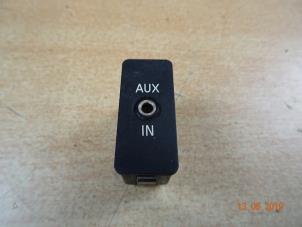 Used AUX / USB connection Mini Mini (R56) 1.6 16V Cooper S Price € 17,50 Margin scheme offered by Miniparts24 - Miniteile24 GbR