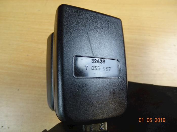 Napinacz pasa bezpieczenstwa srodkowy tyl z MINI Mini Cooper S (R53) 1.6 16V 2003