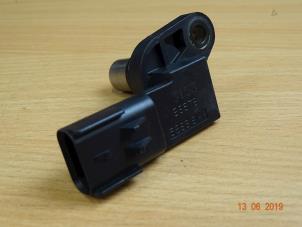 Used Camshaft sensor Mini Mini Cooper S (R53) 1.6 16V Price € 25,00 Margin scheme offered by Miniparts24 - Miniteile24 GbR