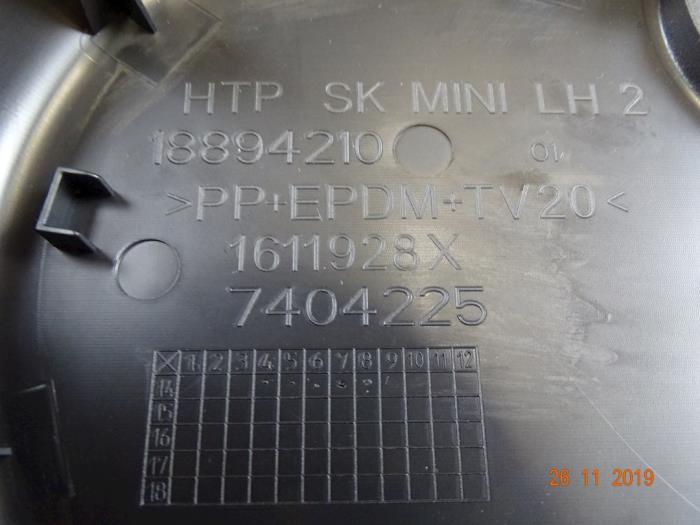 Siège gauche d'un MINI Mini (F56) 1.2 12V One 2014