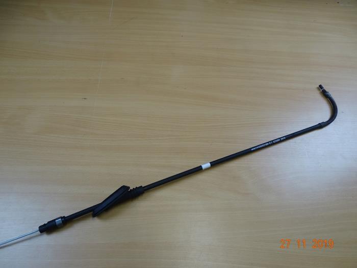 Cable de freno de mano de un MINI Mini (F56) 1.2 12V One 2014