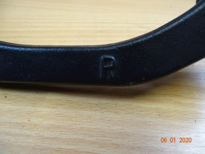 Tie rod, right from a MINI Mini (R56) 1.4 16V One 2008