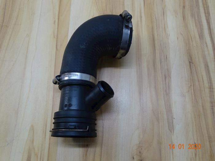 Begagnade Lufttratt Mini Mini (R56) 1.6 16V Cooper S Pris € 22,61 Inklusive moms erbjuds av Miniparts24