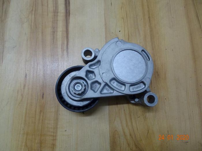 Usados Rodillo tensor correa múltiple Mini Cooper Precio € 29,75 IVA incluido ofrecido por Miniparts24