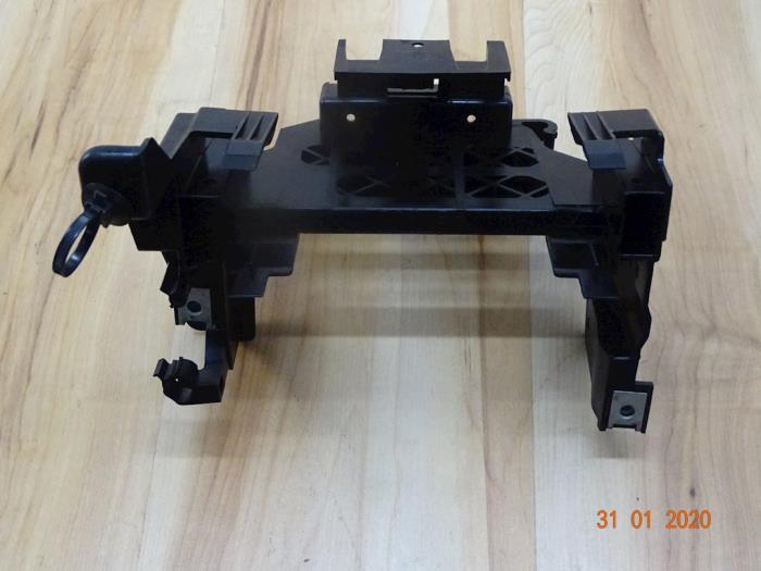 Usagé Divers Mini Mini (R56) 1.6 16V Cooper S Prix € 25,00 Règlement à la marge proposé par Miniparts24