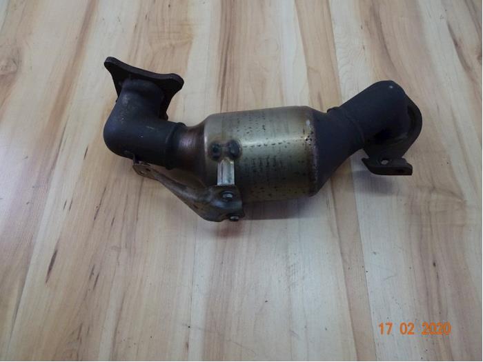 Catalytic converter from a MINI Mini One/Cooper (R50) 1.4 D One 2004