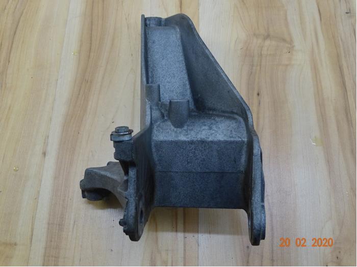 Gebrauchte Lagerhalter Getriebe BMW Mini (R50/53) 1.6 16V Cooper Preis € 22,50 Margenregelung angeboten von Miniparts24