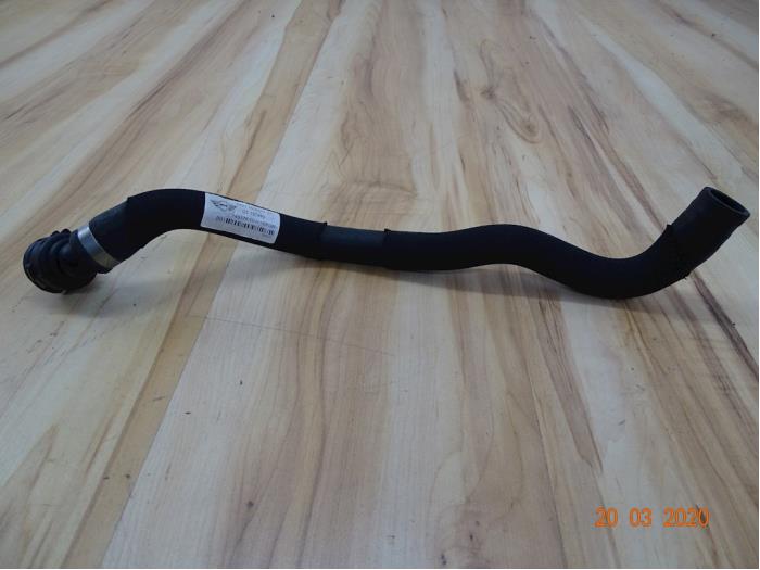Begagnade Vattenrör Mini Mini (R56) 1.6 16V Cooper S Pris € 17,85 Inklusive moms erbjuds av Miniparts24