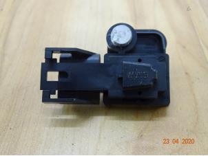 Usados Sensor (otros) Mini Clubman (R55) 1.6 Cooper D Precio € 17,50 Norma de margen ofrecido por Miniparts24 - Miniteile24 GbR