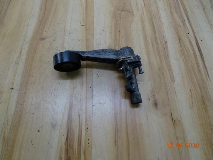 Usados Rodillo tensor correa múltiple Mini Mini (R56) 1.6 16V Cooper S Precio € 17,85 IVA incluido ofrecido por Miniparts24