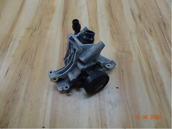 Begagnade Vattenpump Mini Mini (R56) 1.6 One D 16V Pris € 29,75 Inklusive moms erbjuds av Miniparts24
