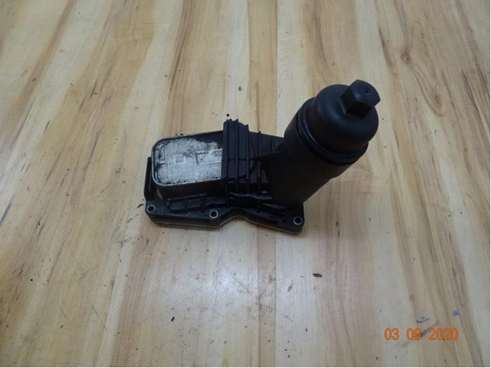 Gebrauchte Ölfiltergehäuse Mini Countryman (R60) 1.6 Cooper D ALL4 Preis € 65,00 Margenregelung angeboten von Miniparts24
