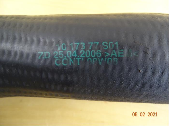 Intercooler hose from a MINI Mini (R56) 1.6 16V Cooper S 2008